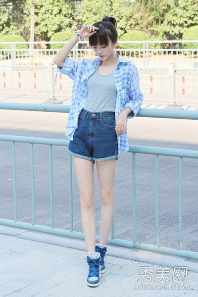 格子衬衫巧搭减龄秋装衣柜