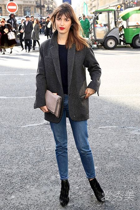 论牛仔裤在四季穿着中的重要性