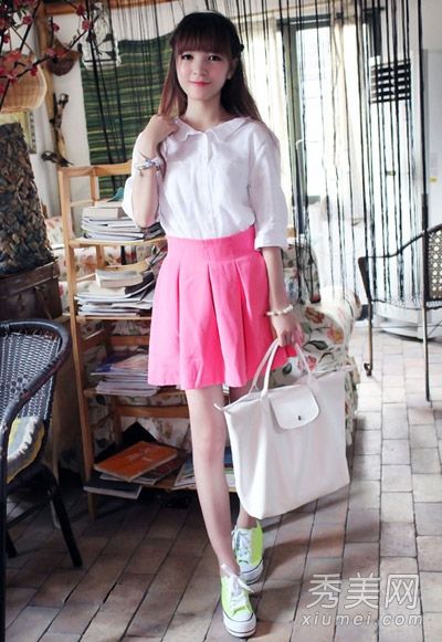 衬衫配短裤或短裙基本件新装方法
