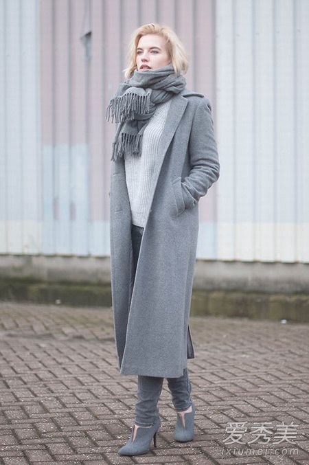 如果你想时尚地度过冬天，你必须有这条最热的围巾。