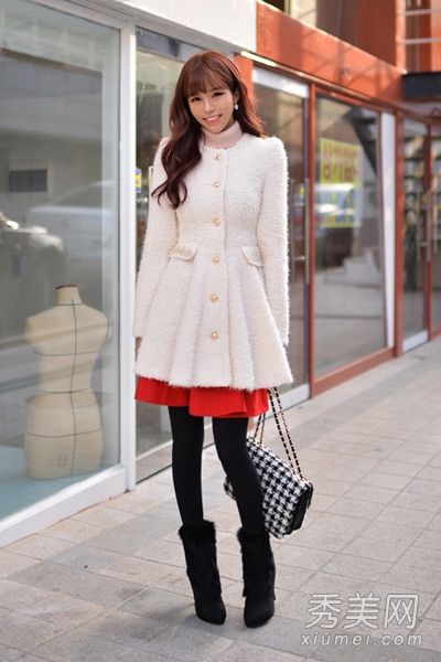 深冬的瘦气质和藏在薄外套里的巧肉