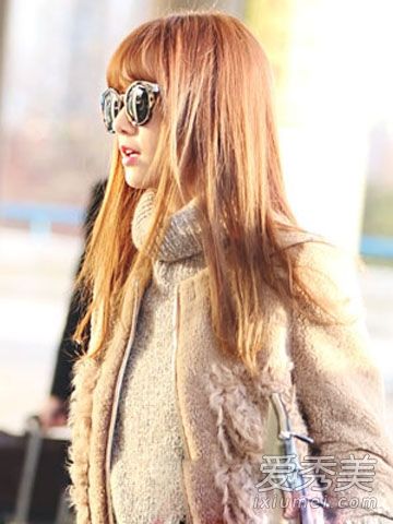 韩国女孩最新的发型颜色鲜艳颜色最抢眼