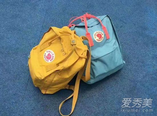 北极狐肩包适合哪种颜色?