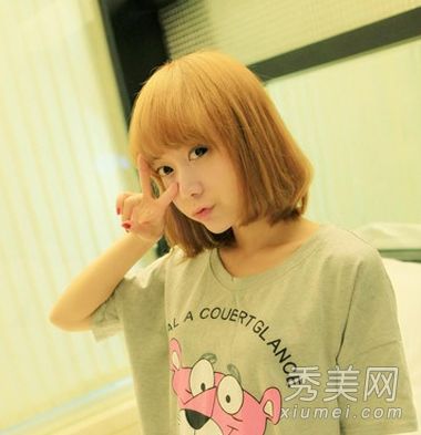 2013年夏季必须选择的短发款式展现时尚风格。