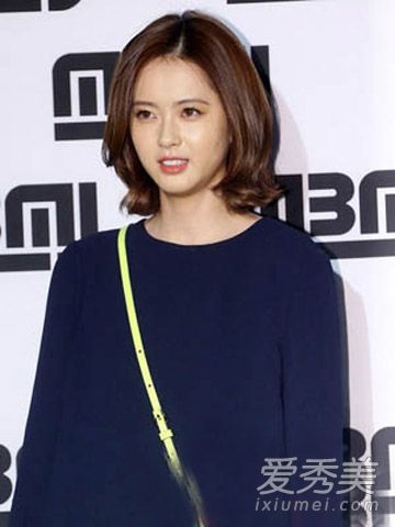 冬季老年女性适合短发9时尚减龄