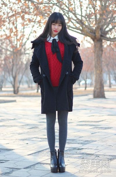 什么样的毛衣穿在短裙外套里面可以吗