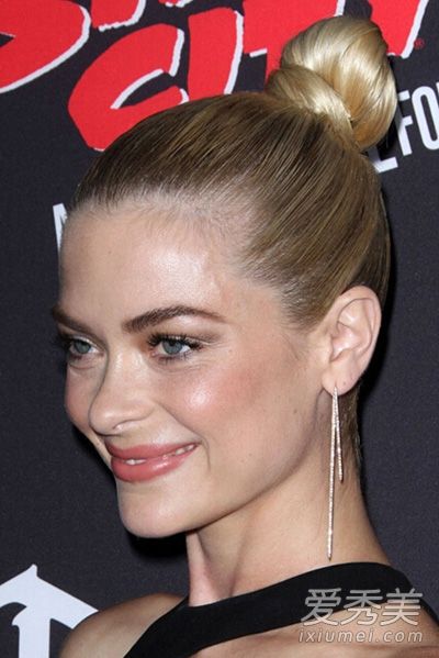 10种不同的发髻样式每天都在变化