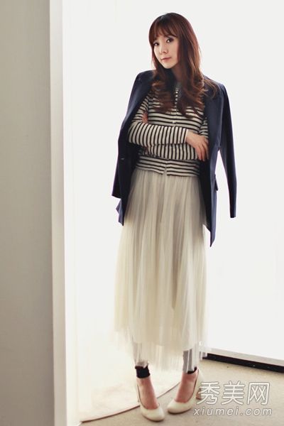 达伦的建议韩国流行的修身西装简单又多才多艺