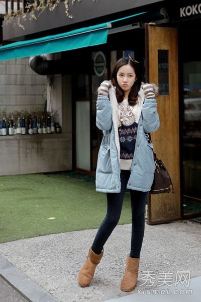 冬季糖果色棉衣配做可爱的韩国女孩
