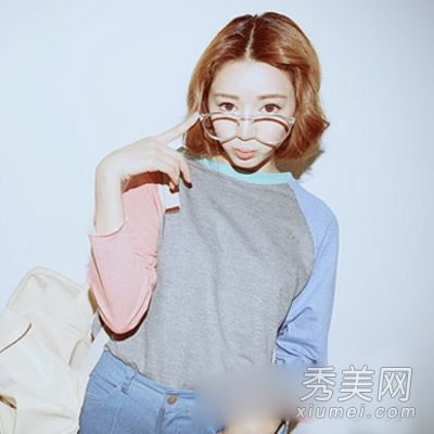 秋冬甜美短发烫发短MM喜欢吗