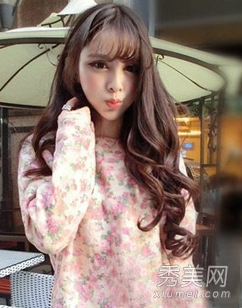 9美丽的长卷发光空邦奇是最令人兴奋的