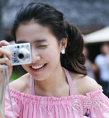 青春时尚发型推荐充满活力的马尾辫