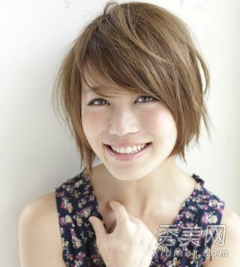最新日本短发系列时尚发型增添魅力