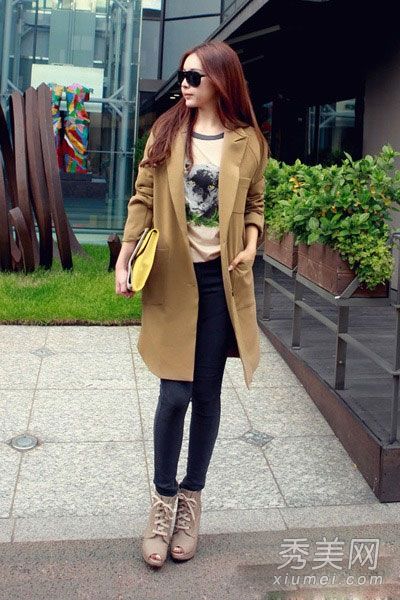 秋款百搭紧身裤配短靴穿修长美腿