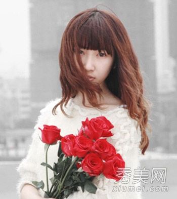 韩式超级仙女卷发的魅力席卷2013年秋季