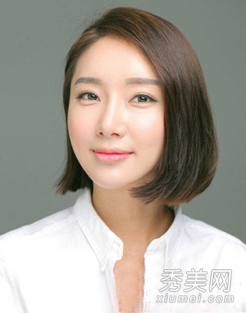 短发韩式直发如何好看摇头气质惊人