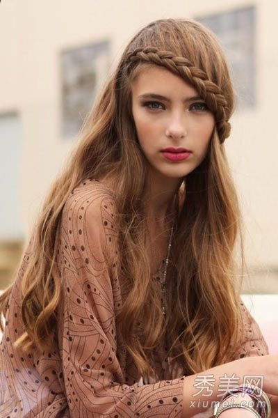 15种流行发型让你每天看起来都不一样。