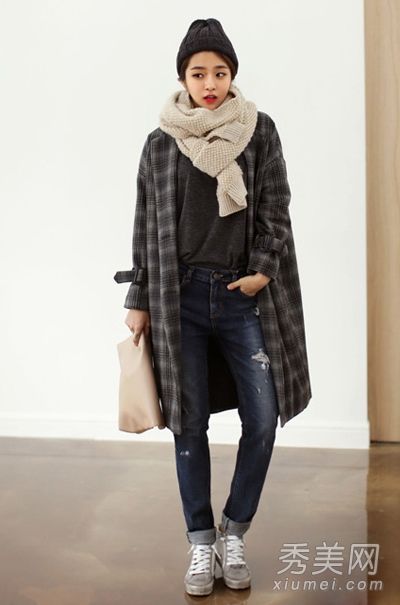 带围巾的大衣，保暖优雅