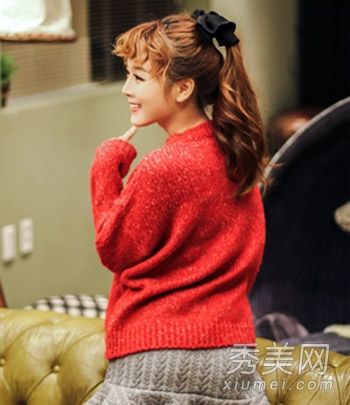 如何把圆脸和好发型绑在一起,减少马尾的年龄,这些都已经完成了