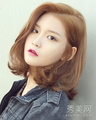 在2014年初冬，中长发的流行和韩国MM都喜欢它。