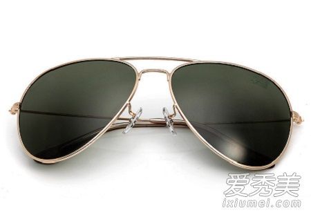 如果太阳镜被刮伤了怎么办