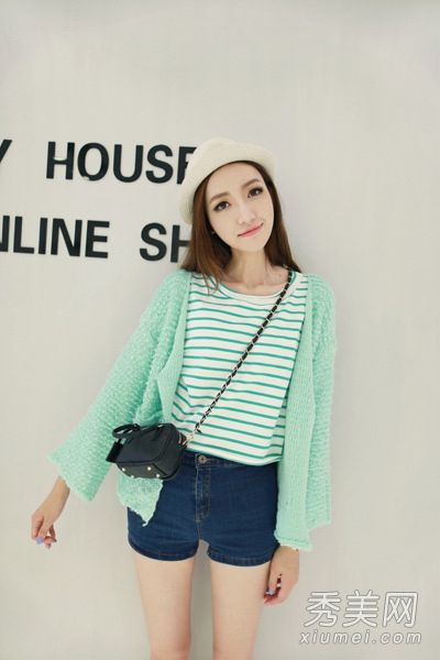 针织羊毛衫在秋季最受欢迎，有8种穿着方式。