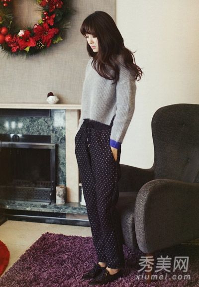 毛衣多才多艺，时尚，冬天又暖和又时尚。