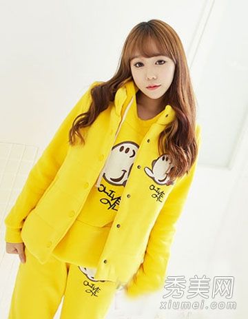 总有9种适合你的多功能长发款式。