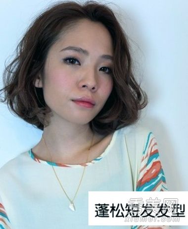 日本最新的时尚是短发、清新、干练和可塑