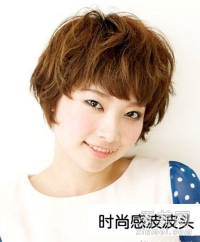 9女生短发鲍勃气质时尚最受欢迎