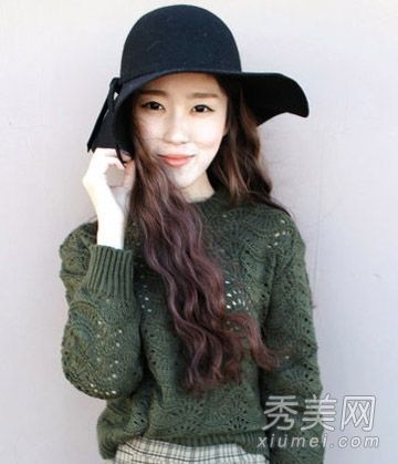 今年流行什么发型和气质?长发和烫发温暖了冬天。