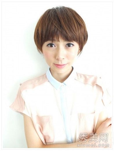 推荐什么样的发型好看16细短发