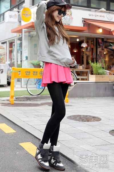 初秋背心简单、清新、可爱。