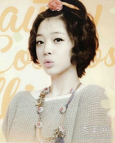 露珠是秋冬9种韩国发型中最流行的一种