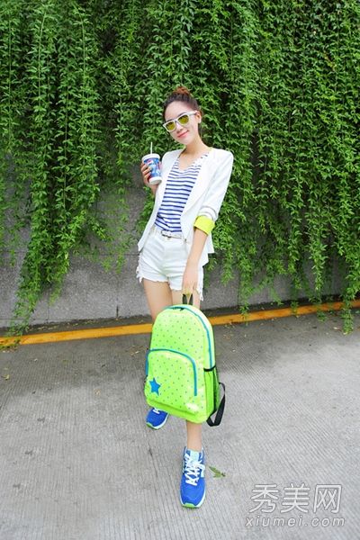 八件秋装很简单，即使你是新手，也能保持时尚。