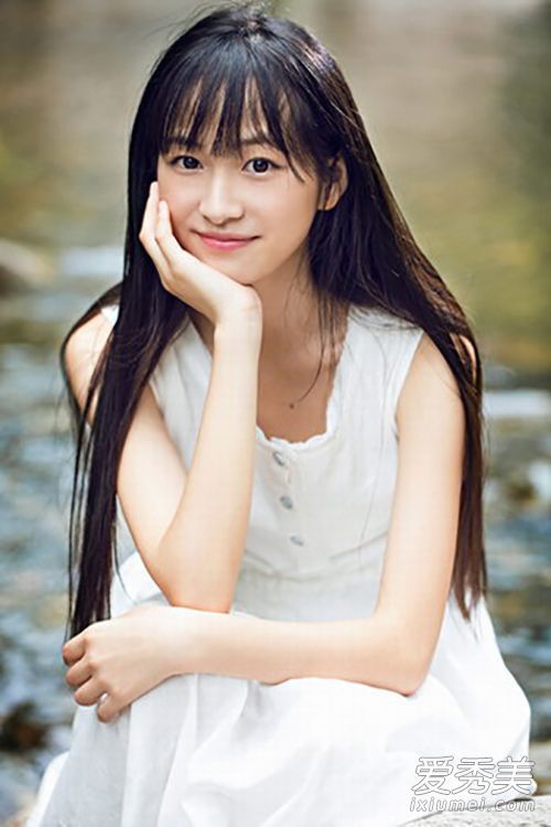 栀子花开2017白色休闲服什么牌子的白色休闲服