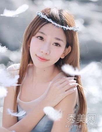 在这9个女孩中，长发在初秋最优雅、最浪漫、最美丽。