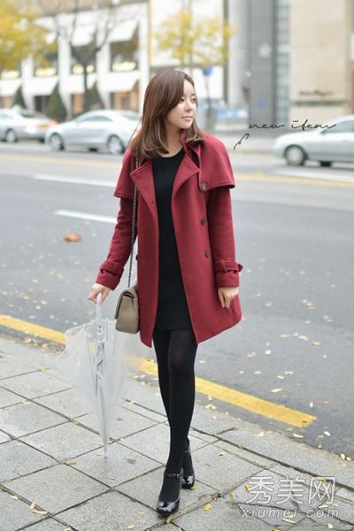 女士冬装配画花呢外套+针织连衣裙温柔