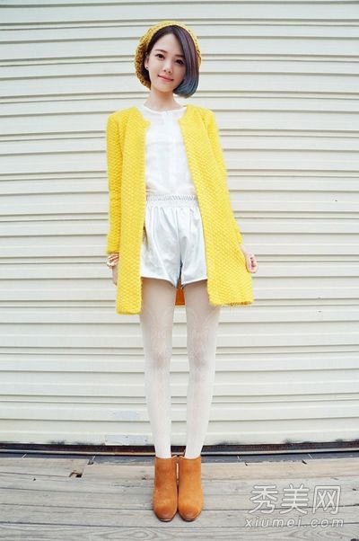 短裤、裙子和裙子搭配裙子，在秋季继续展示美腿