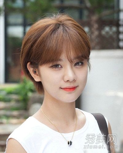 9时尚短发款式清新甜美HOLD夏季