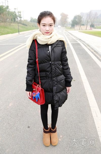 冬季羽绒服最实用，配裙子和裤子都不错