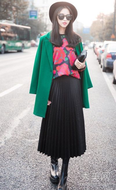 八种多彩外套告别冬天的郁闷