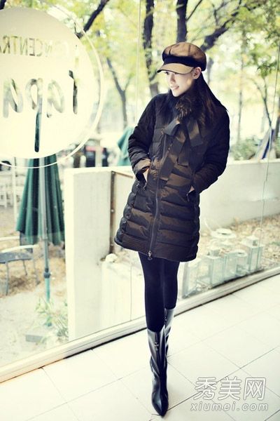 拒绝膨胀!黑色羽绒服穿好身材