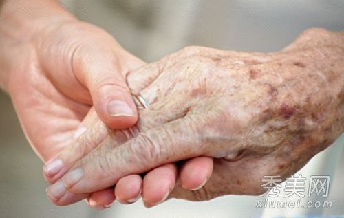 女性的手长得更快，警惕手老化的五个迹象