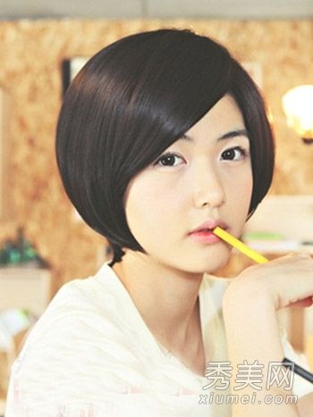 你夏天剪什么样的短发?有耳朵的短发是最酷的