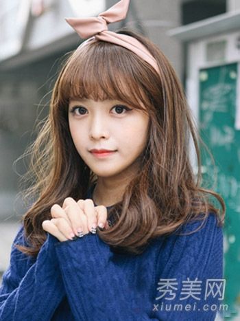 流行韩式空刘海,打造简单清新的风格