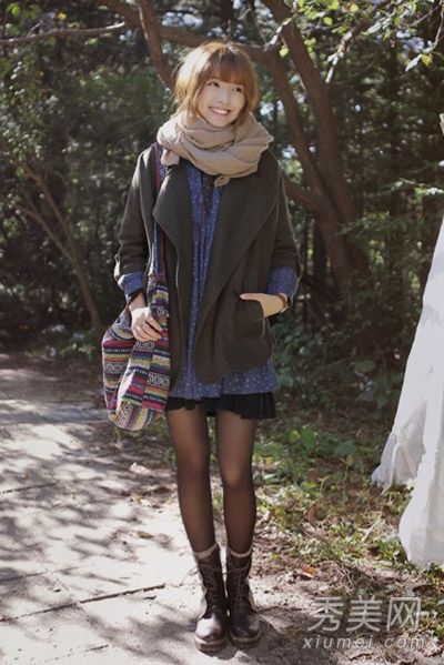 围巾+外套是冬季时尚的最佳搭配