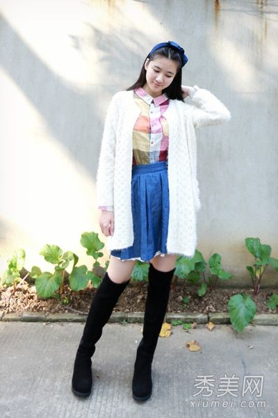 秋装很受欢迎,单品毛衣外套这样看起来很薄。