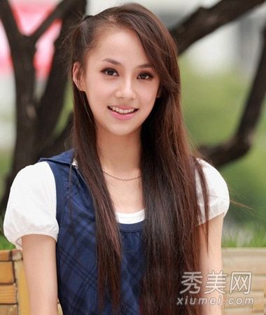 冬季长直发风格画纯甜美气质