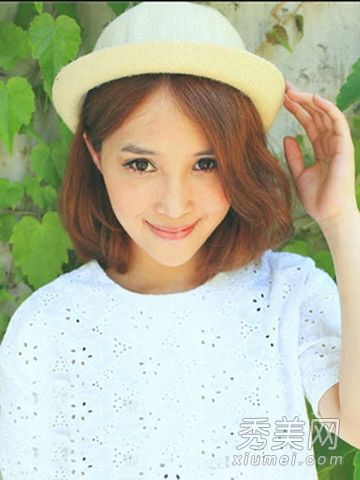 六月,新的毕业季节,女学生可以好好看看发型。